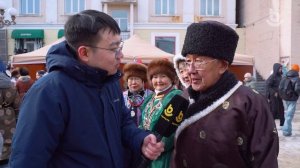 Асуулта. "Дэгэл-флешмоб"