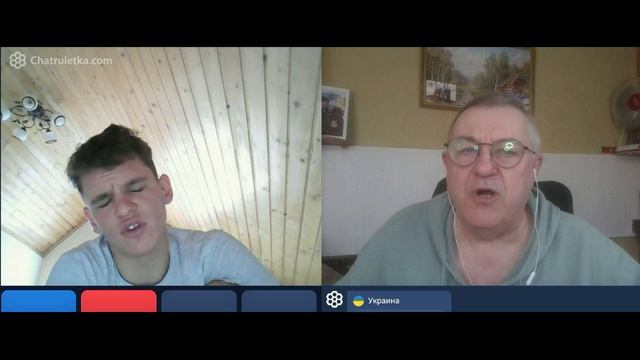 Он то плакал, то смеялся, то щетинился как ёж... смотреть онлайн