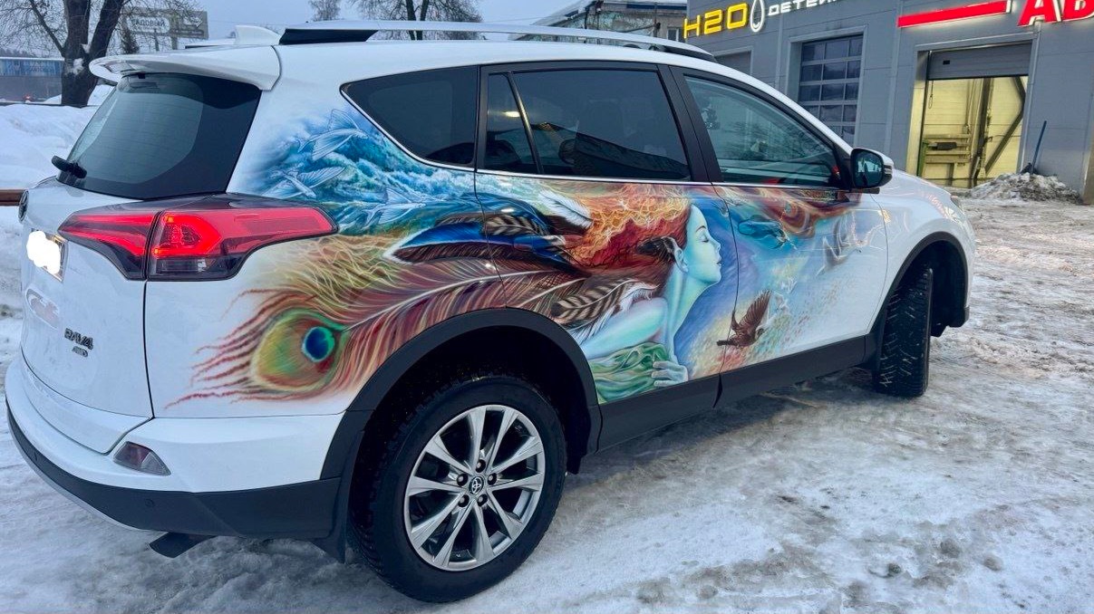 Rav 4 в отличном состоянии ищет хозяйку