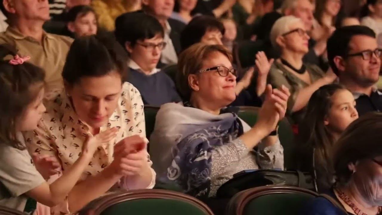 Выступление оркестра 