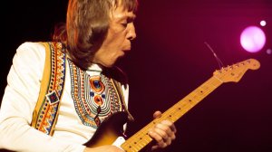 ROBIN TROWER Promise you the stars