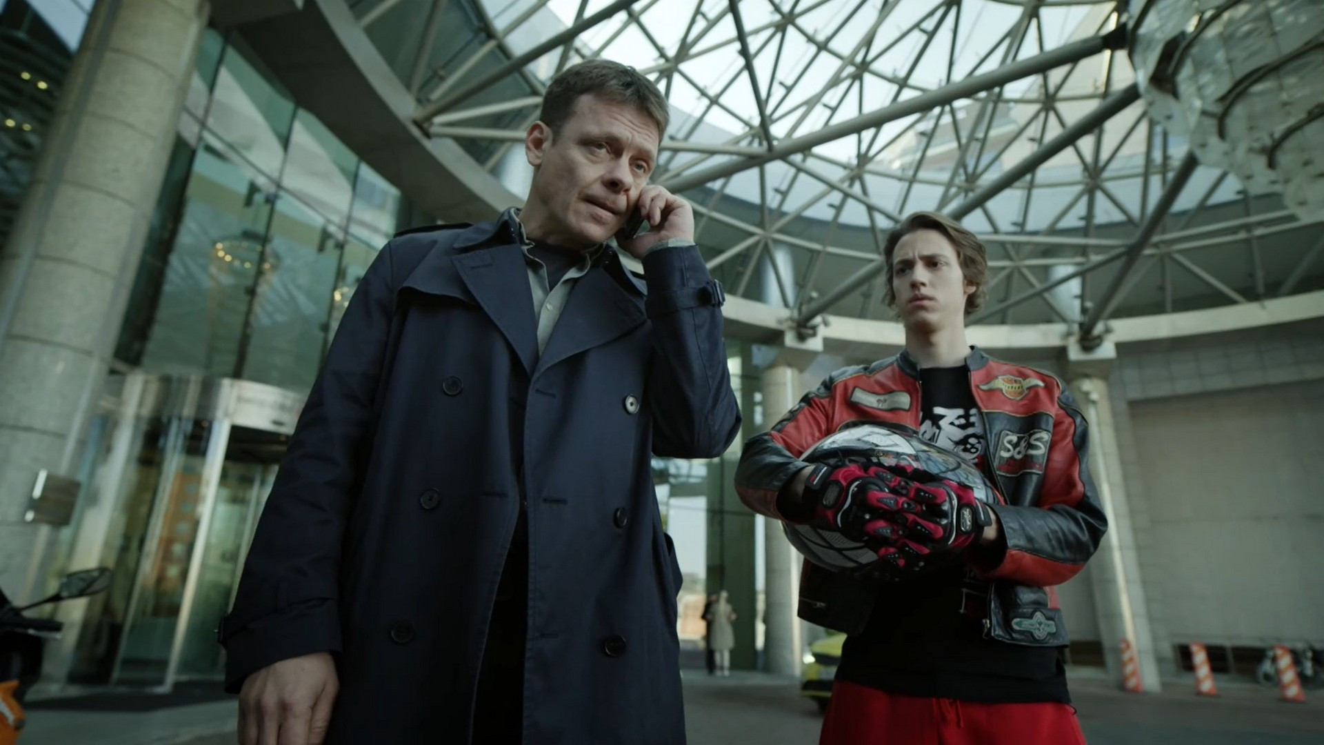 Контакт, 2 сезон, 1 выпуск смотреть онлайн