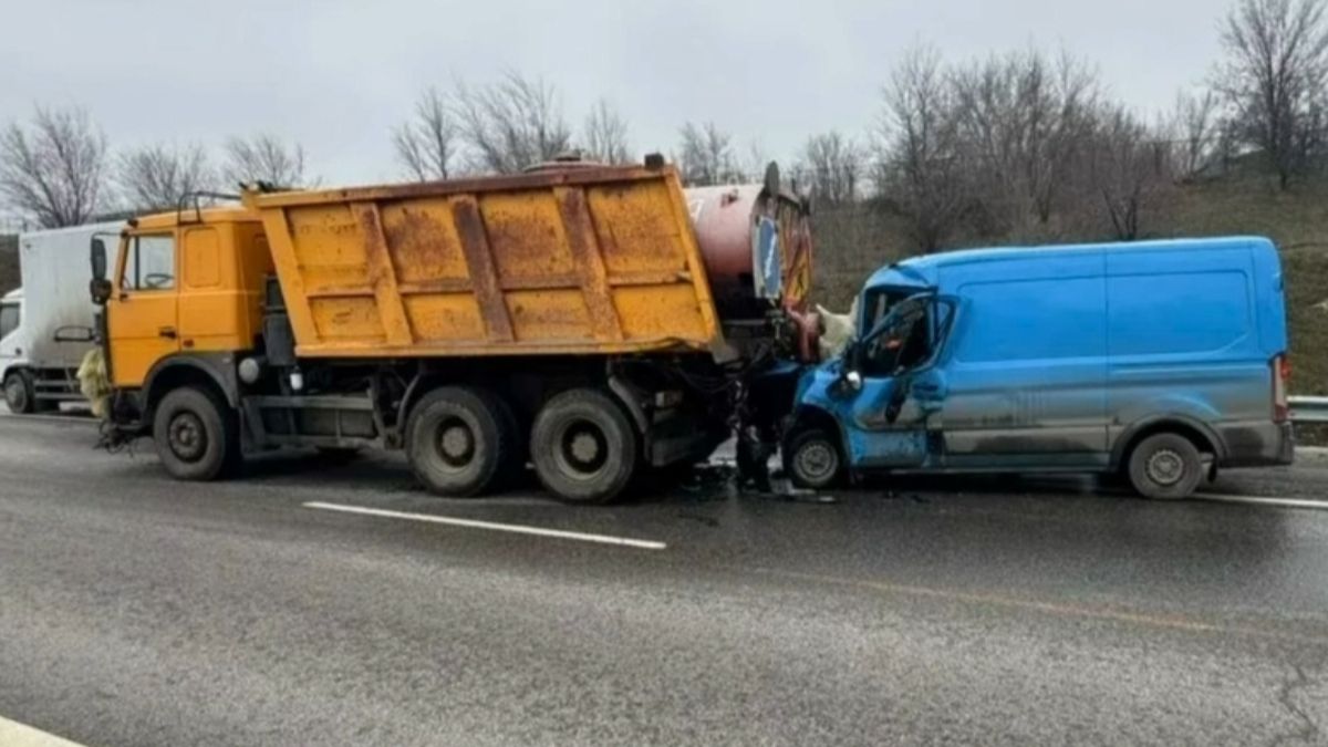 Аварии и ДТП на дорогах ТОРОПЫГИ за рулем смотреть онлайн