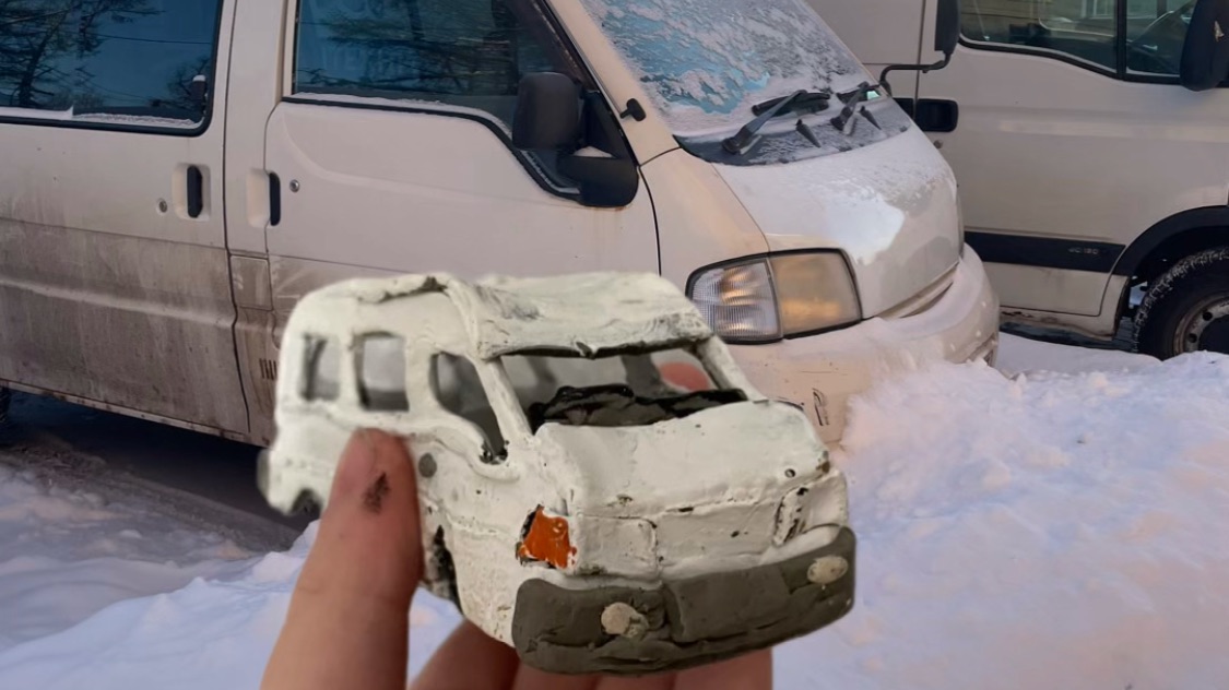 Я слепил Mazda Bongo из пластилина!
