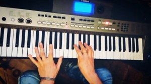 Друзья, в свободное время пытаюсь музицировать) Сочиняю сам и делаю каверы