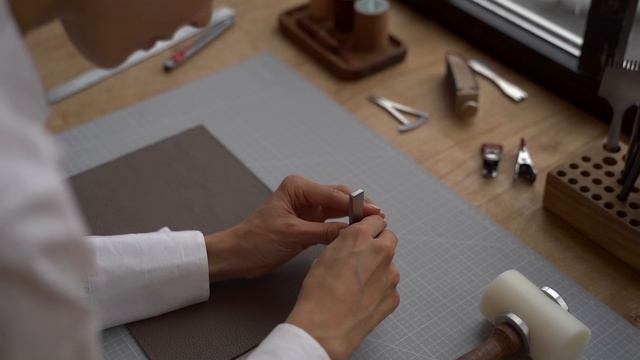 Изготовление кожаных изделий смотреть онлайн