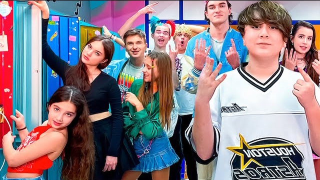 КАМИЛЬ И АМИНА УСТРОИЛИ ВСТРЕЧУ С ФАНАТАМИ! НАС ЧУТЬ НЕ РАЗДАВИЛИ? ПОДРОСТКИ В ШОКЕ - КАМПУС смотреть онлайн