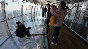 Шанхай, Восточная жемчужина башня(Oriental Pearl Tower),  259м хожу по стеклу 3 мин, Китай.
