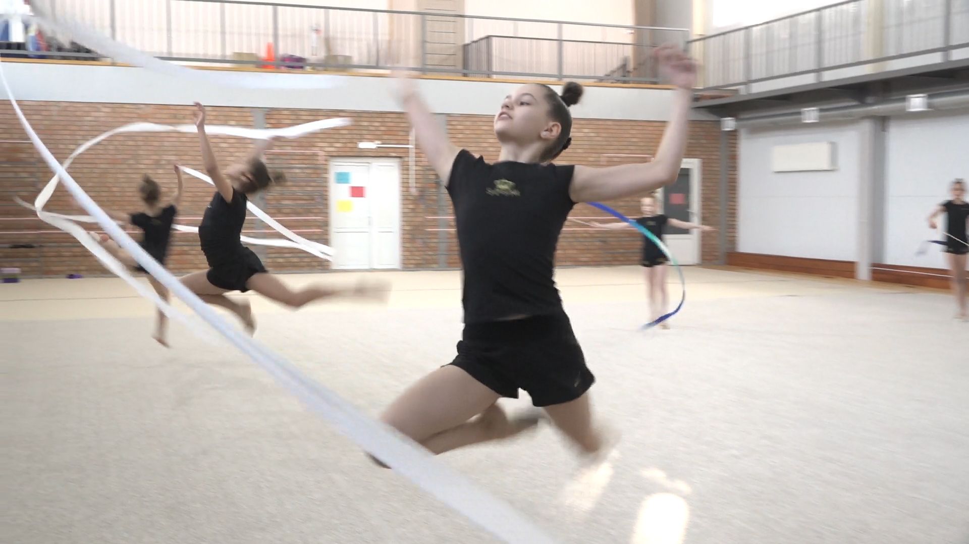 В сальском клубе «Здоровая нация» растят будущих чемпионок смотреть онлайн