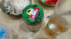 1000014018.mp4 Витаминный ужин . Отсутствие электричества в комнате не мешает снимать видео