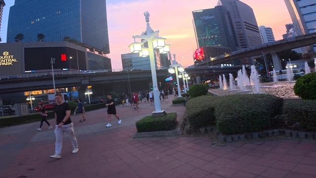 ПАРК ЛЮМПХИНИ БАНГКОК 2026: Полный пешеходный тур по самому известному парку Таиланда