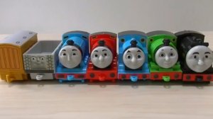 Маленькие машинки Томас и его друзья, спешат покататься. Видео для детей. #дети #видеодлядетей