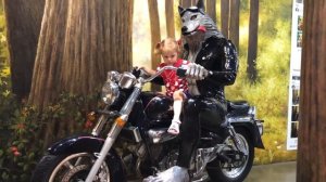 ВЛОГ Путешествие и игры для детей в мире иллюзий и обма