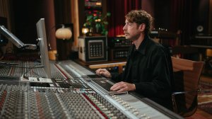 09. Mixing, References, Bass, Guitars, Transient Shaping, Modulation, Time-Based Effects