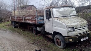 ЗИЛ (Бычок) седельный тягач