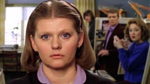 "Самая обаятельная и привлекательная" (1985) Ты что с Урала?