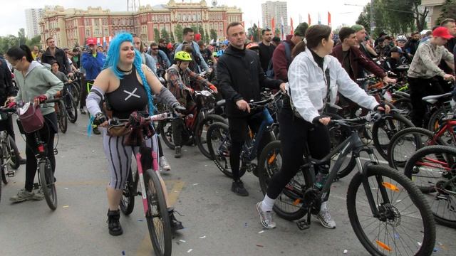 Велопарад 2025 Ростов-на-Дону смотреть онлайн