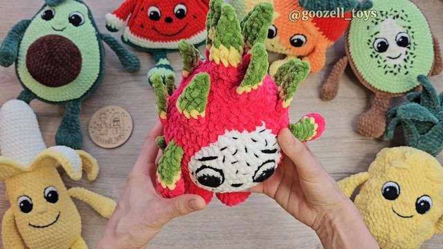 Обзор вязаной игрушки по Мастер-классу "Питахайя или Драконий фрукт" @goozell_toys смотреть онлайн