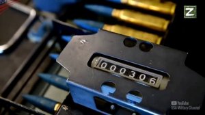 Массивная загрузка 20-мм боеприпасов в истребители США