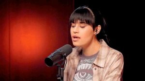 Саша Квашеная и Диана Анкудинова - "I kissed a girl" (композит)