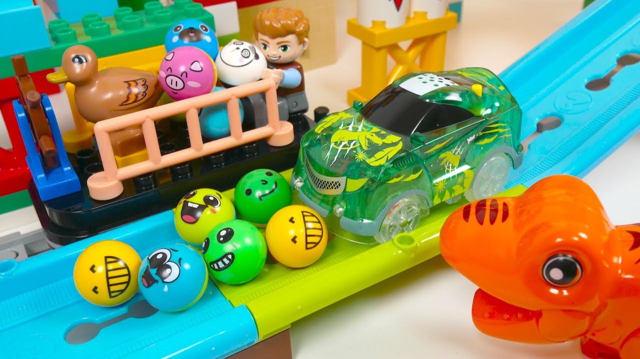 СТРОИМ ГОРКУ ДЛЯ ШАРИКОВ С МАШИНКОЙ КАТАЕМ ШАРИКИ ДЛЯ ДЕТЕЙ ДЕТСКИЙ КАНАЛ ИГРАЛКИ-ЗАЛИПАЛКИ