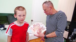 ГРИФЕР ОБМАНУЛ ОТЦА НА 160 000 РУБЛЕЙ В РЕАЛЬНОЙ ЖИЗНИ И ЗАДОНАТИЛ В МАЙНКРАФТ!