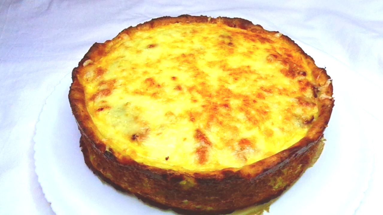 Картофельный пирог с курицей и грибами, сочный, вкусный и простой в приготовлении