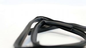 Уплотнитель стекла ВАЗ-1118 ветрового окна верхний (БРТ) Lada Код: 4205