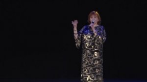 "А он мне нравится"  исполняет Валентина Семенова