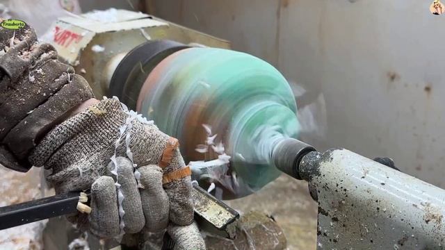 Технологии, токарный станок, эпоксидная смола и дерево