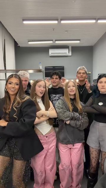 нучто... скоропремия как думаете возьмем награду?