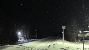 Шпыняла как безбилетных зайцев.