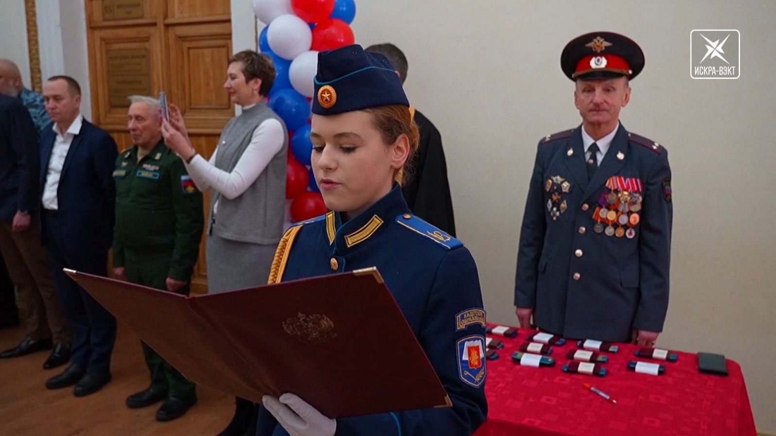 Состоялась церемония принятия присяги кадетами лицея «Воскресенской кадетской школы» смотреть онлайн