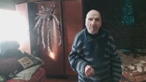 У дедушки Матвея . Готовим каравайцы и суп.