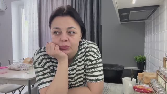 БОЛТАЮ на КУХНЕ//пробежали ПО МАГАЗИНАМ /покупки с OZON смотреть онлайн