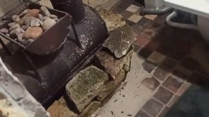 19,20 ноября 2023г. Мой дом.Покрасила и обложила камнями буржуйку.