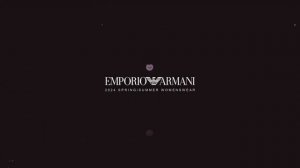 Показ женской коллекции Emporio Armani весна-лето 2024