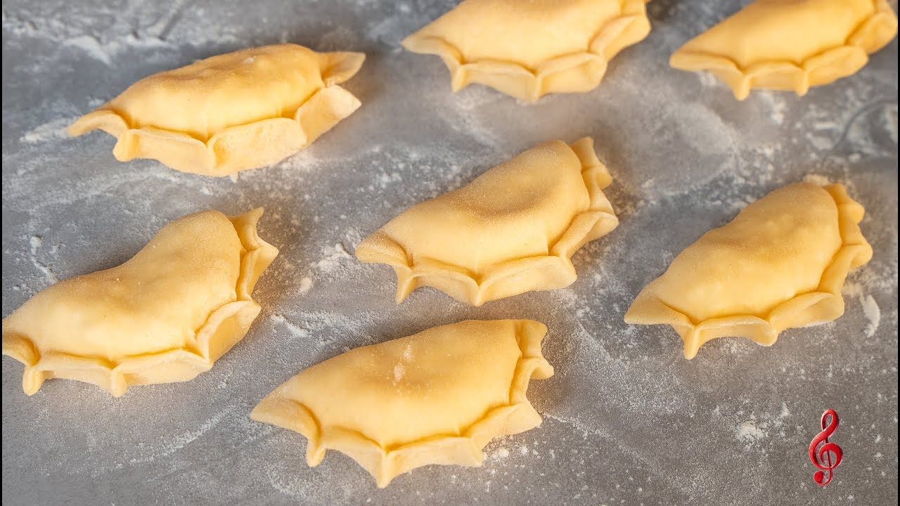 Вареники с сыром и творогом. смотреть онлайн