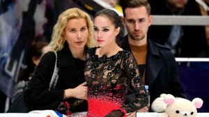 Алина Загитова поздравила Этери Тутберидзе с днём рождения и Том Хэнкс сыграет Авраама Линкольна.