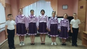 Немецкая песенка из  детского альбома П.И.Чайковского
исполняет ансамбль "Звёздочки"