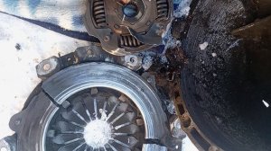 Замена сцепления Лифан Солано 620 Ч 2