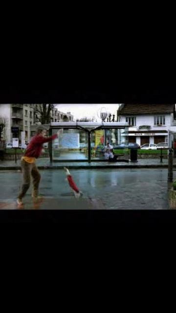 Начинающий футболист. Жёсткая прикольная реклама