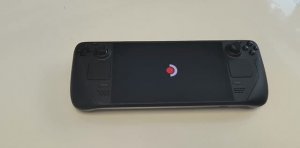 Steam Deck распаковка, первое включение 2026