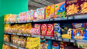 Хватай удачу в гипермаркете Перекрёсток, наклейки Лаки Миши 🐻