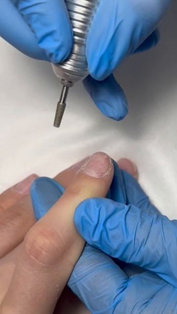 Комби маникюр