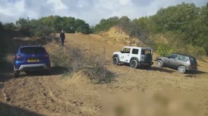 LADA Niva против Jimny против Duster ЗАЕЗД В ПОДЪЁМ и испытания на БЕЗДОРОЖЬЕ!