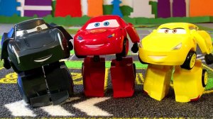 МУЛЬТИКИ ПРО МАШИНКИ 🚗 МОЛНИЯ МАКВИН И ЗОНА СТРИТ РЕЙСИНГА. НОВЫЕ КОРОЛИ УЛИЦЫ ВСТРЕЧАЮТ ЧЕМПИОНОВ