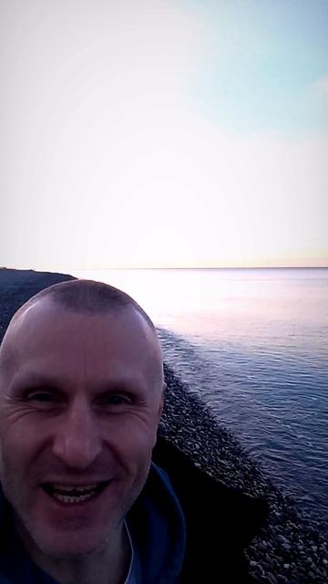 #ВЛЮБИЛСЯ С ПЕРВОГО ВЗГЛЯДА И ИЩУ ТЕБЯ