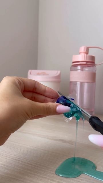 АСМР КАПСУЛЫ ДЛЯ СТИРКИ смотреть онлайн