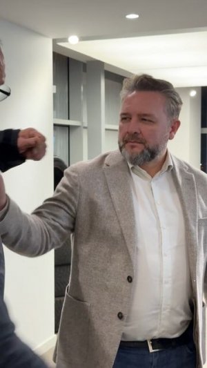 Вот это встреча! Сам Владимир Епифанцев😎